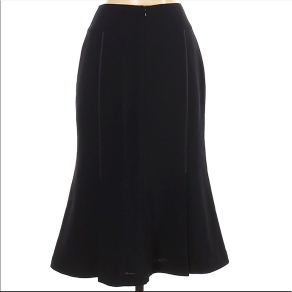 LAFAYETTE 148 New York Black Wool Trumpet Skirt Size 4 - Picture 2 of 8
